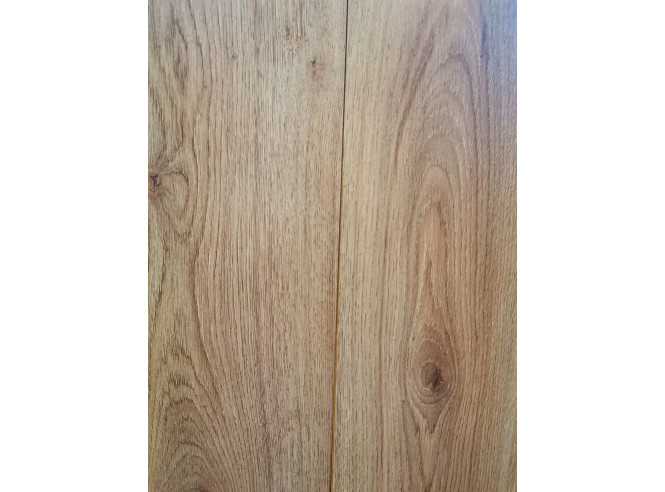 Laminat 31/7 Hrast 4236